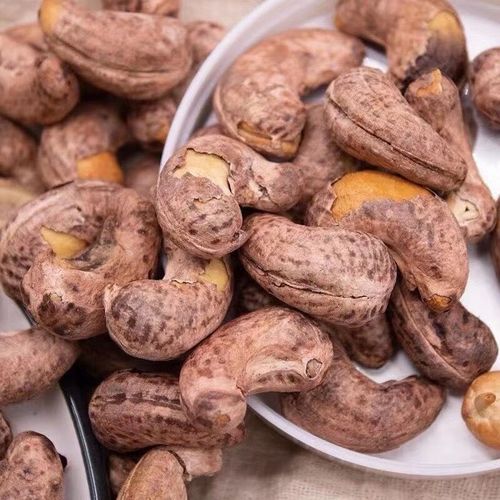 紫皮腰果盐焗越南特产原装进口大杏仁巴旦木坚果盒装开心果无添加