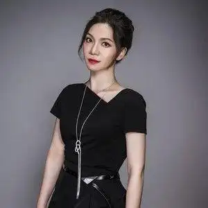 一生走过看透世界原是不太完美成功跟错失给你仔细玩味勾心勾角地斗争