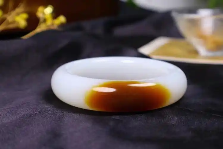 臻藏品和田玉羊脂糖白玉手镯56口径