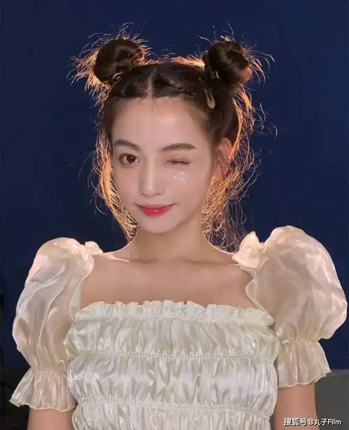 性感美女时尚写真哪吒头小姐姐俏皮可爱小萝莉清纯甜美迷人