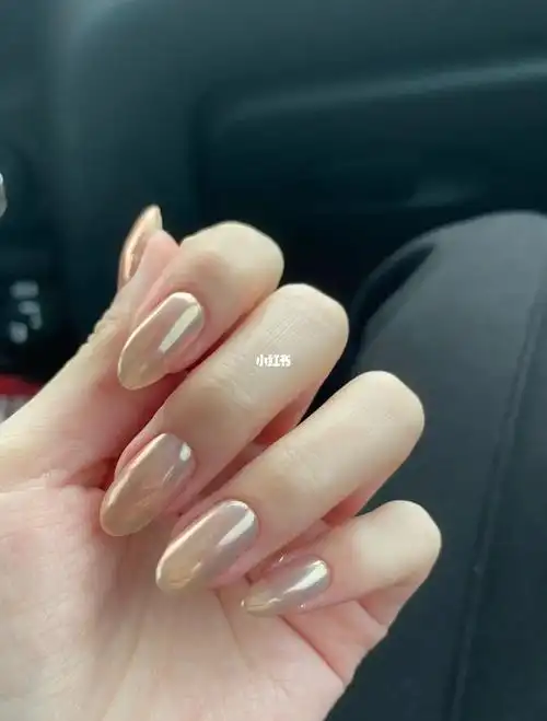 魔镜粉美甲丨显白百搭hailey同款
