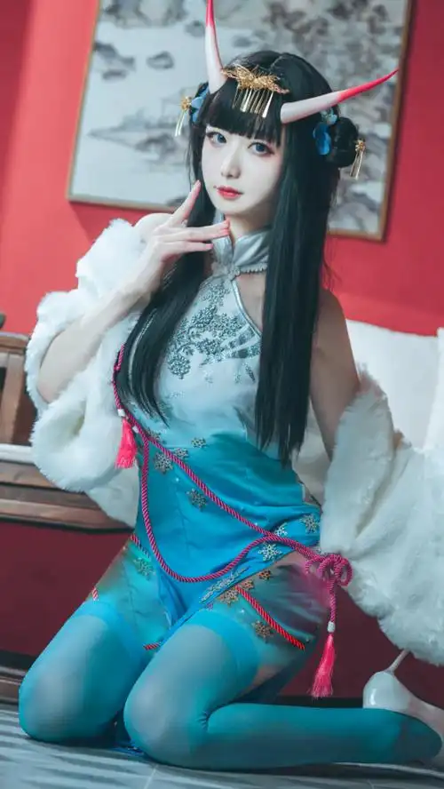 cos:碧蓝航线能代-冬雪沁香cos正片@疆疆