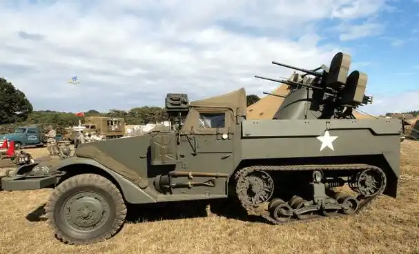 二战美国装甲盘点,m18地狱猫式坦克歼击车时速可达近90公里!