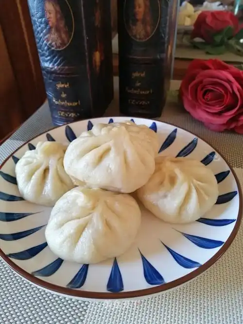 白菜猪肉粉条包