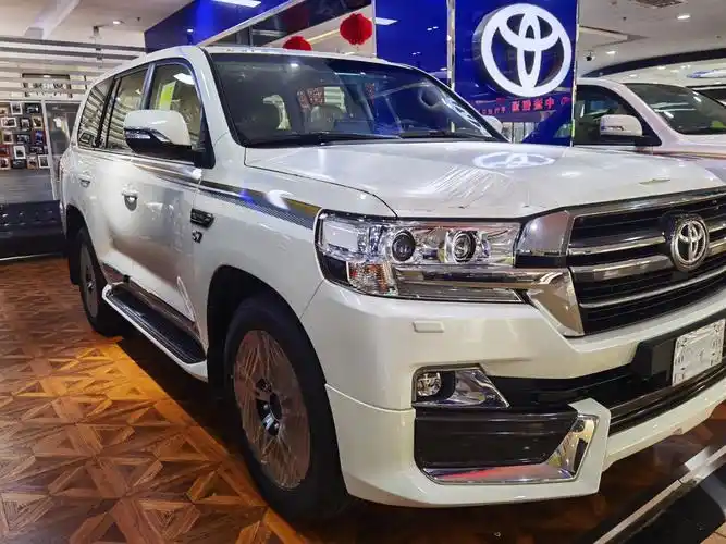 全新丰田酷路泽5700vxr版 v8陆巡促底价