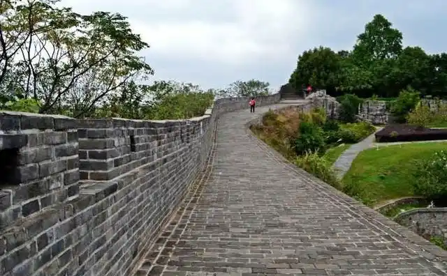 全国保留的唯一的宋代砖城墙,赣州古城墙