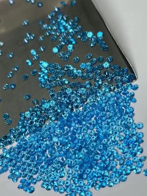 神秘的荧光磷灰石|磷灰石小裸石批发|磷灰石