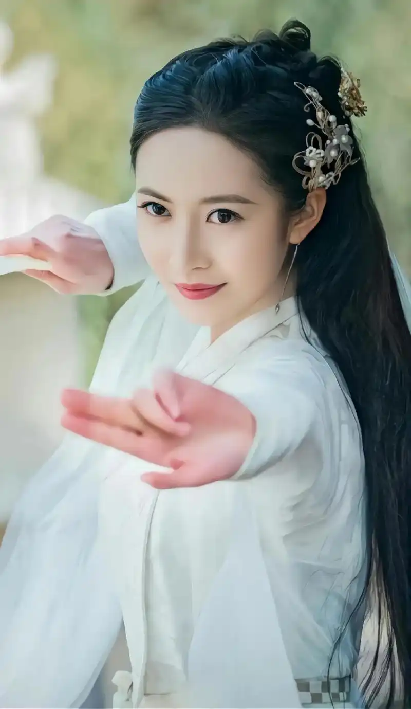 陈钰琪版赵敏  - 72﹏6121649170琉璃う - 抖音