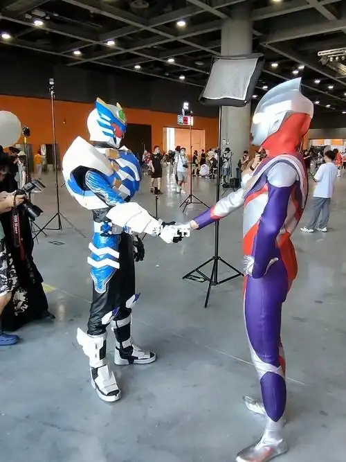 广州初物语动漫展  #迪迦奥特曼  #你相信光吗  #光之巨人  #奥特