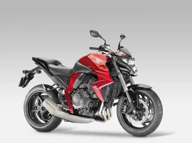 本田摩托或将推出全新大黄蜂cb1000,四缸动力单摇臂设计-爱卡汽车爱咖