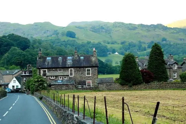 来自英格兰小镇的清新