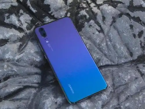 地表最美华为手机:华为p20极光色图赏