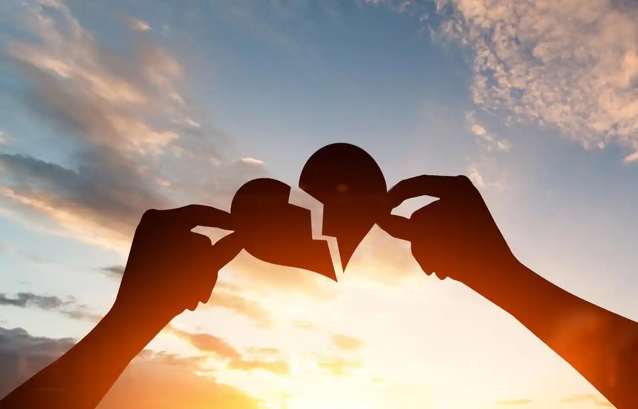 37关于世界上最完美的分手理由 分享到微信朋友圈 打开微信,点击 "