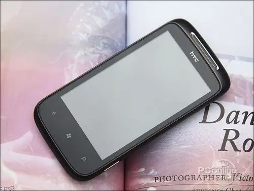 芒果系统最低仅1460元超值wp7手机行情