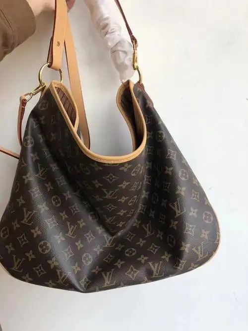 lvdelightful老花斜挎