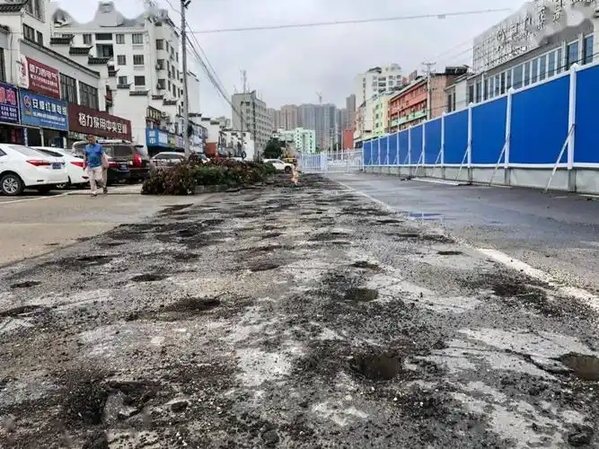 白云大道北段综合整治开工