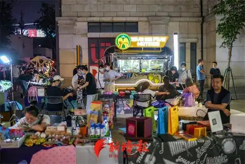 小南湖夜市回归老城,文艺范小清新成热点