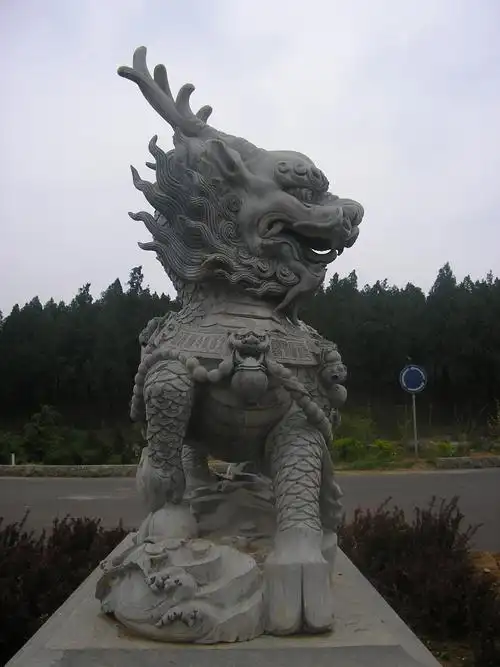 公司摆放的石雕麒麟