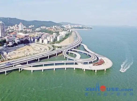 演武大桥观景平台全景.记者陈理杰 航拍器摄