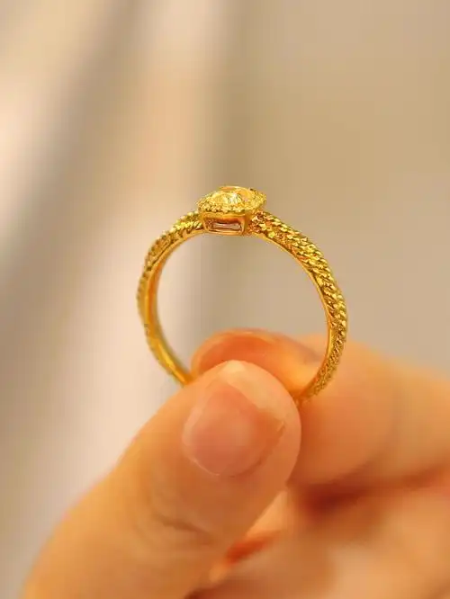 小红书新款小方糖黄水晶戒指
