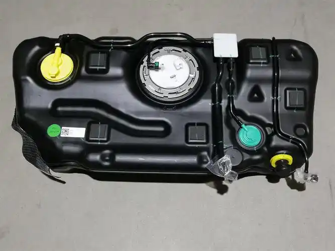 江淮国六油箱热销产品 /productsmore 导流罩汽车仪表板汽车塑料油箱