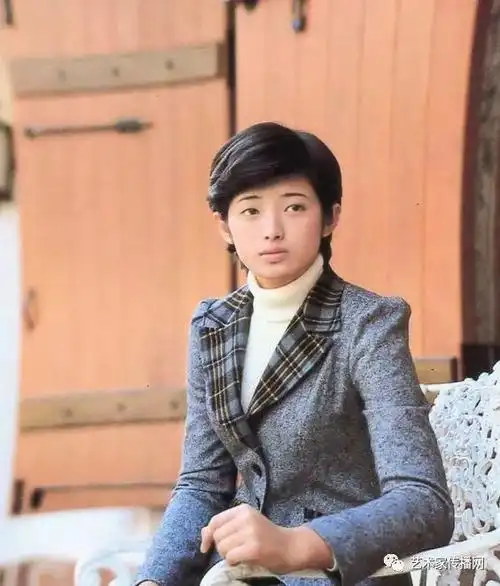 优雅地老去也是一种美感山口百惠珍贵写真一览