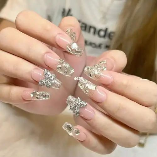 03爆闪蝴蝶大钻美甲|尔湾美甲