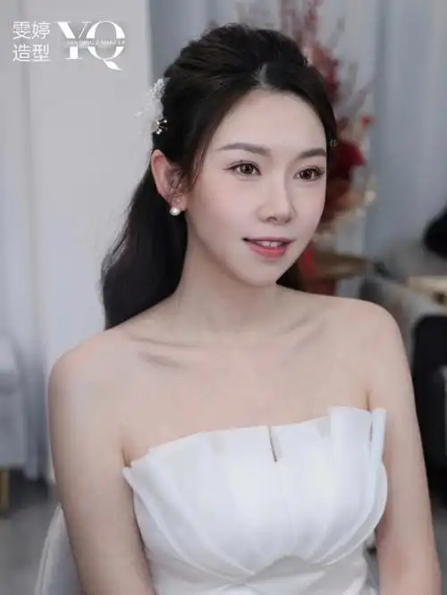 上海新娘跟妆试妆婚礼造型