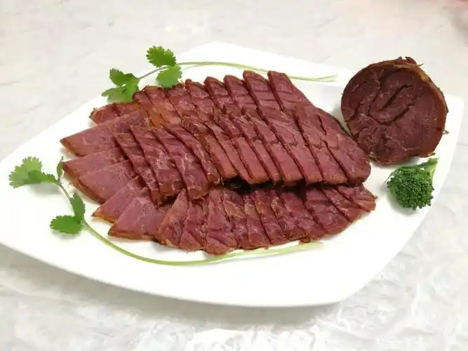 殷飞食品 五香牛腱 卤牛肉熟食 袋装200g 酱牛肉五香牛肉牛腱子肉