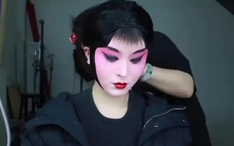 【京剧演员】原来京剧妆这样画的呀. (上)