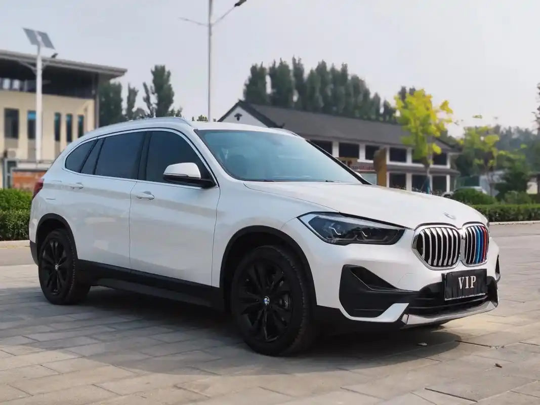 新款宝马x1.新到:2021年11月 宝马x1/20li时尚 - 抖音