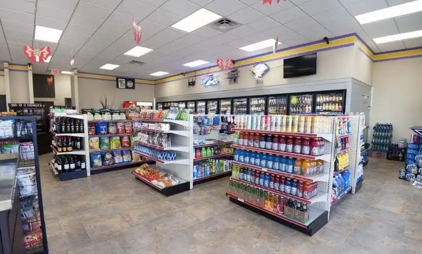 100平米便利店装修图片长方形便利店装修效果图