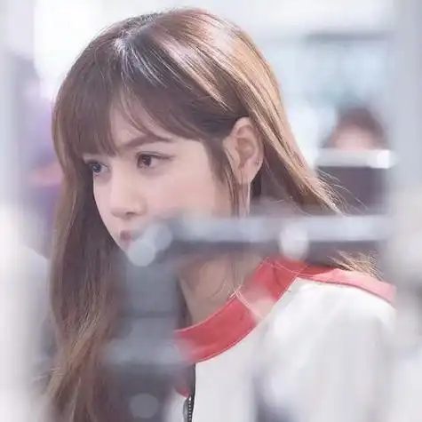 lisa粉丝头像短发 头像图片大全 -【爱个性】