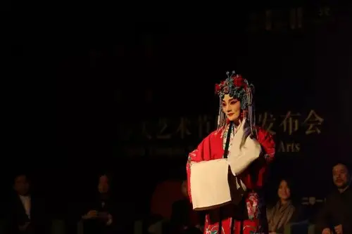 张火丁得意弟子李丽,姜笑月,杨晓阳,殷婵娟将为大家带来《荒山泪》