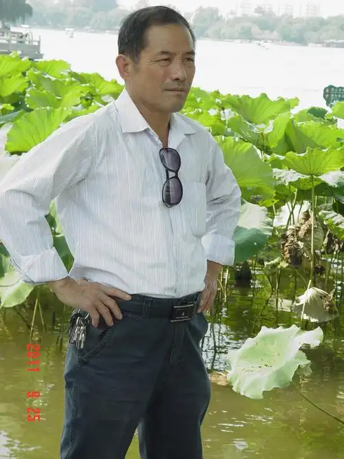 60岁离异男征婚照片(id:64096210)_山东济南征婚交友_珍爱网