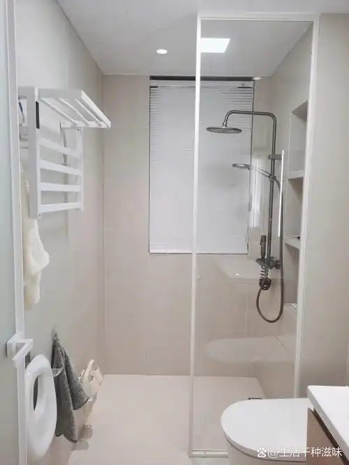 淋浴房做玻璃隔断,我后悔了吗?