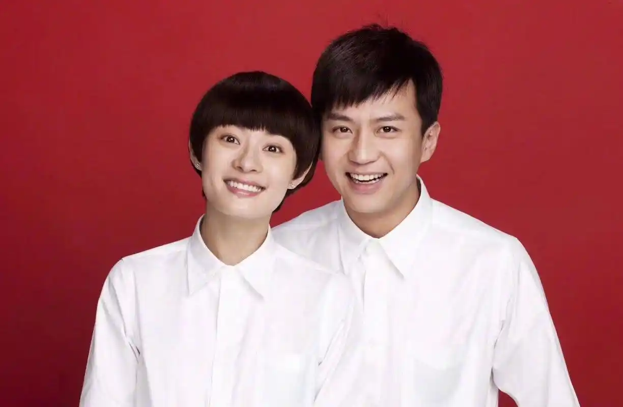 郑恺苗苗结婚 明星夫妇的结婚证件照谁好看 不难发现,其实夫妻之间最