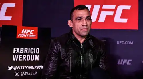 前ufc重量级冠军法布里西奥·温顿药检不合格被禁赛两年
