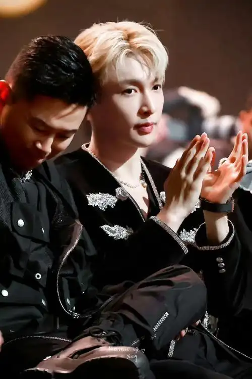 微博音乐盛典##和张艺兴开启音乐奇遇##张艺兴