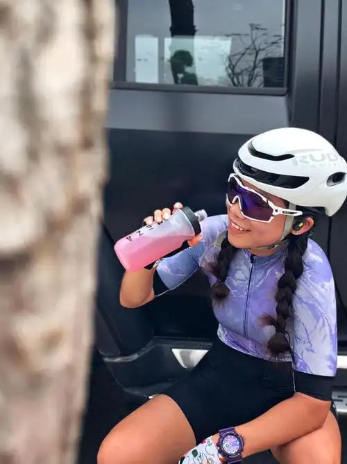 "不务正业"的骑行女孩,她们都是怎么生活的呢|快乐|盛开|车友|自行车_