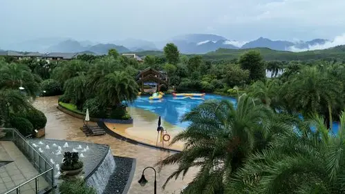 广东威尼斯水城英德望埠镇湖山温泉别墅度假村游记.