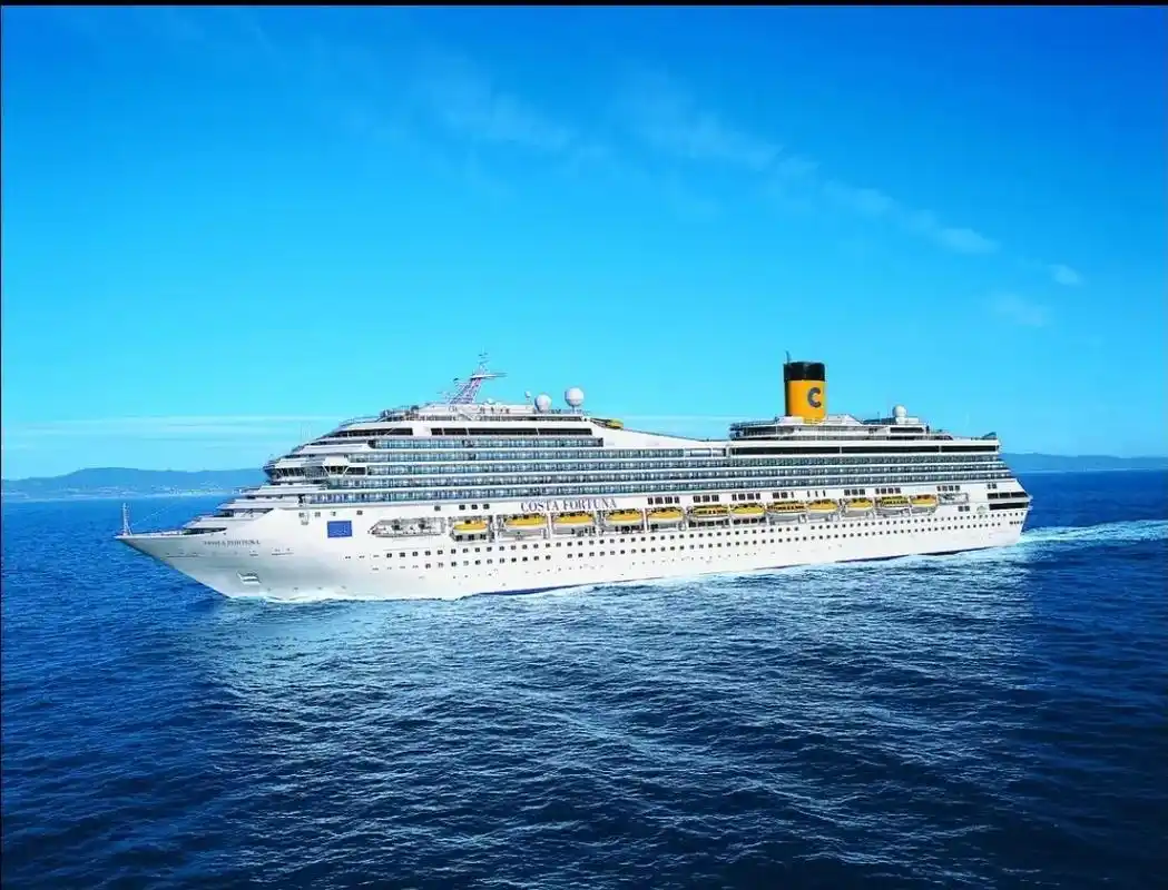 意大利豪华游轮歌诗达幸运号……海上六日豪华游.