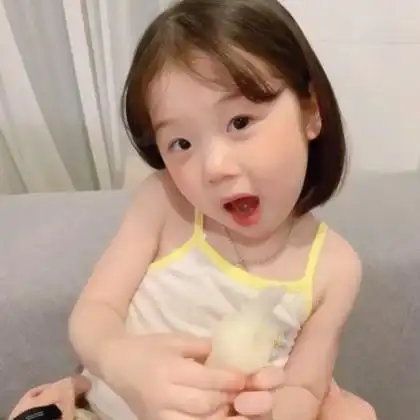 金雪头像可爱无水印 高清网红萌娃金雪小宝贝无水印头像图片_萌娃头像