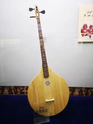 十二木卡姆博物馆