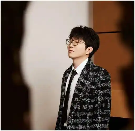 杨幂魏大勋毛不易龙洋参加2024央视春晚彩排,众星云集,万众期待_喀什