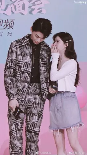 传闻中的陈芊芊赵露思一米六丁禹兮一米八最萌身高差