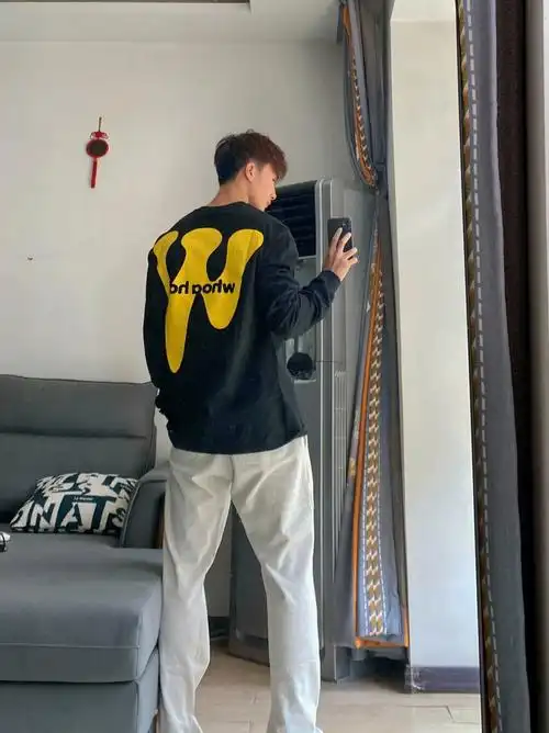 爱穿灰裤子有错吗