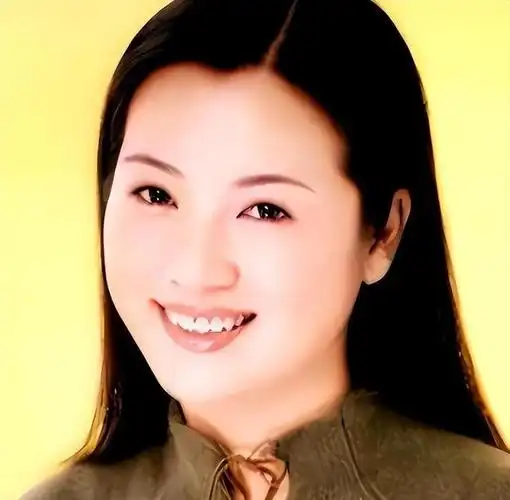 主持人王欢:19岁进电视台,事业巅峰患癌,年仅42岁遗憾离世