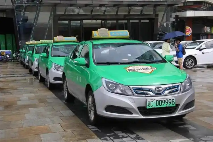 珠海高考爱心车队启动出租车网约车免费坐