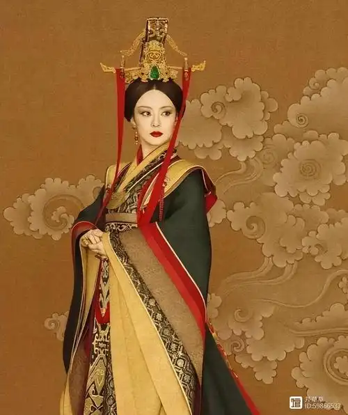 饰秦宣太后——也就是电视剧里面的芈月——晚年有一个特别喜欢的男宠